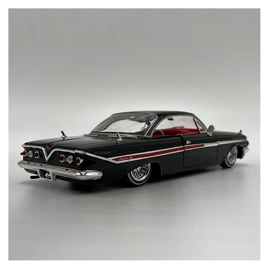 １９６１　ＣＨＥＶＹ　ＩＭＰＡＬＡ　【１／２４】新品、未使用 JADA SHOWROOM FLOOR 1961 CHEVY IMPALA BLACK 1:24 DIECAST